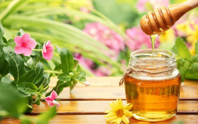 Công dụng của mật ong đối với làn da