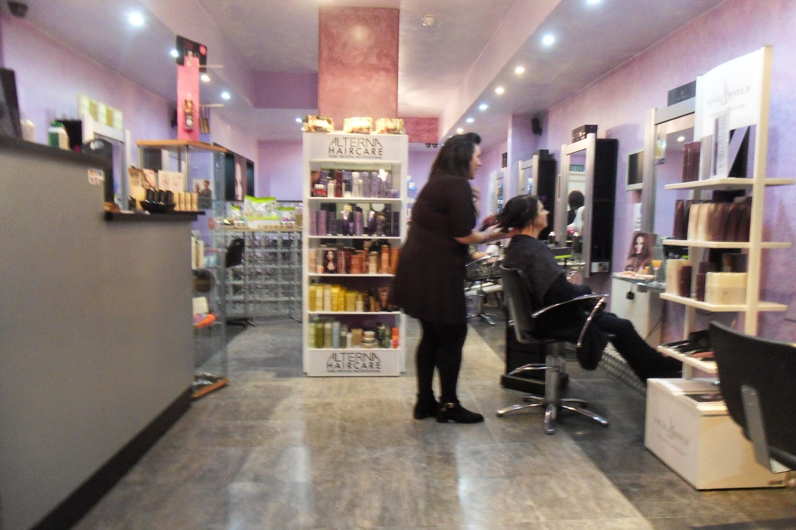 honey bee whispers Top Notch Hair & Beauty