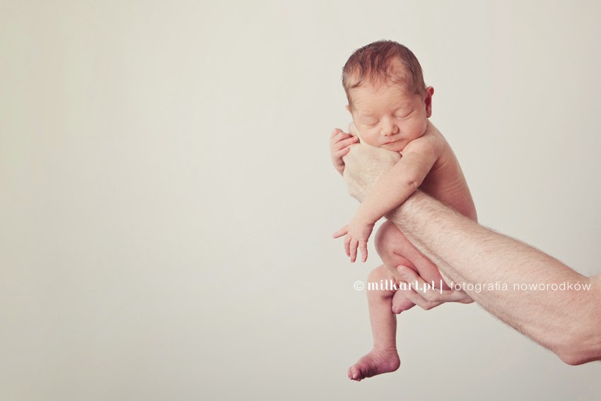 fotografia noworodków, sesja zdjęciowa niemowlęcia, sesje noworodkowe, profesjonalne zdjęcia dziecka w poznaniu