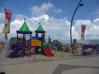 De Panne strand www.depanne.mobi Bekijk het grootste vakantie aanbod hotels, appartementen, vakantiehuizen, campings online tickets Plopsaland De Panne strand www.depanne.mobi Bekijk het grootste vakantie aanbod hotels, appartementen, vakantiehuizen, campings online tickets Plopsaland