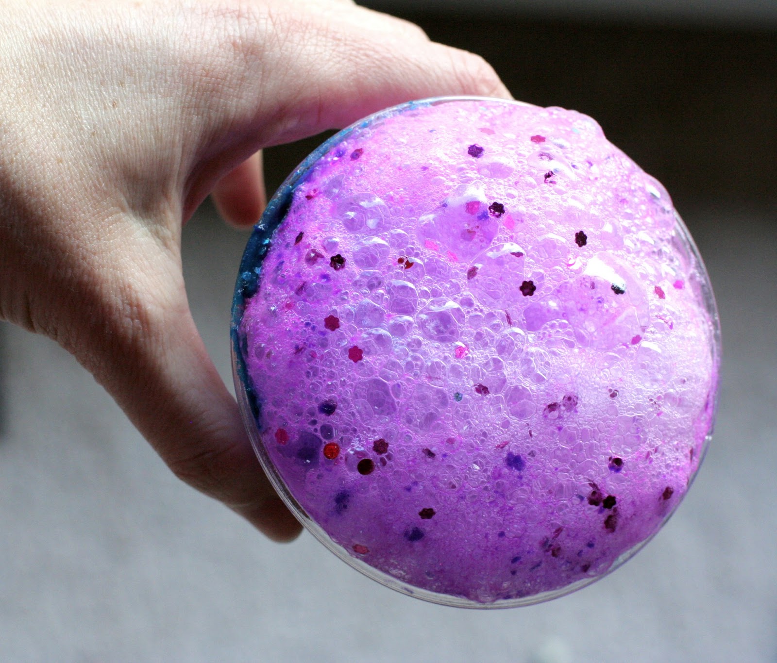 10+ Ways to use Fingerpaints