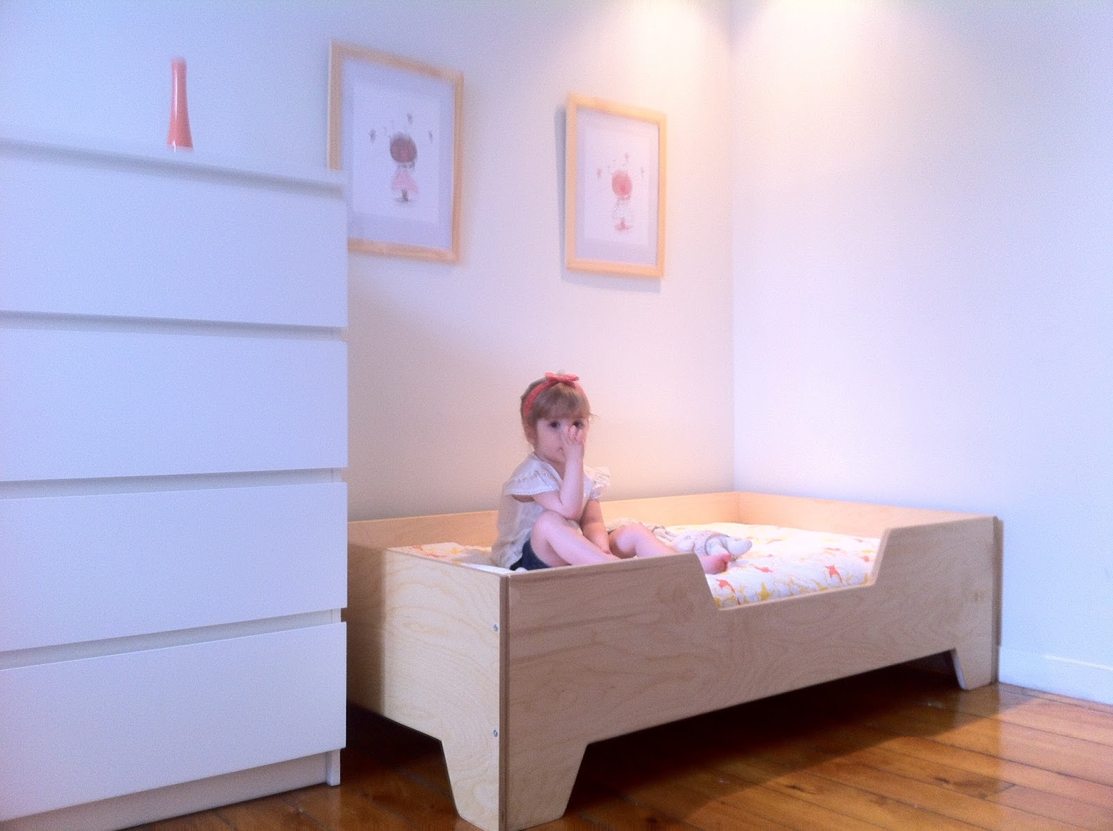 DIY Projects DIY Toddler bed with birch plywood