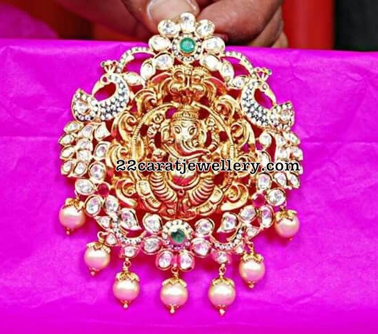 Ganesh Pendant with Diamonds - Jewellery Designs