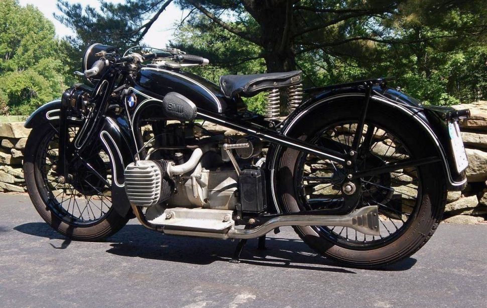 1929-35 - BMW R 11 -  FOURCHE LINK STYLE -SOUPAPES LATÉRALES