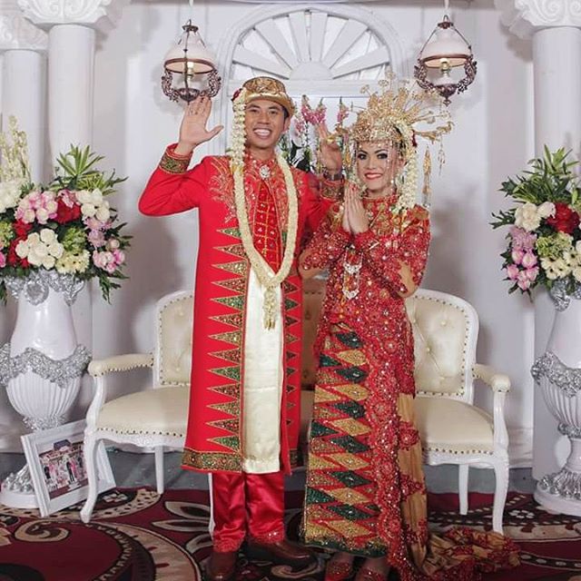 &quot;Sewa Busana Betawi dot Com&quot; I Ph. 085211711318 atau 087776761152 dan