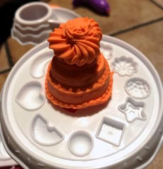 play doh kitchen creations cake party