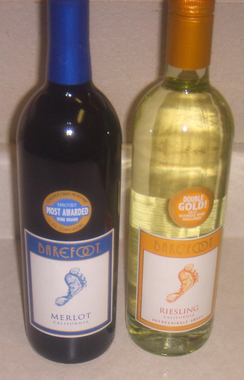 Mommie of 2 Barefoot Wine Review
