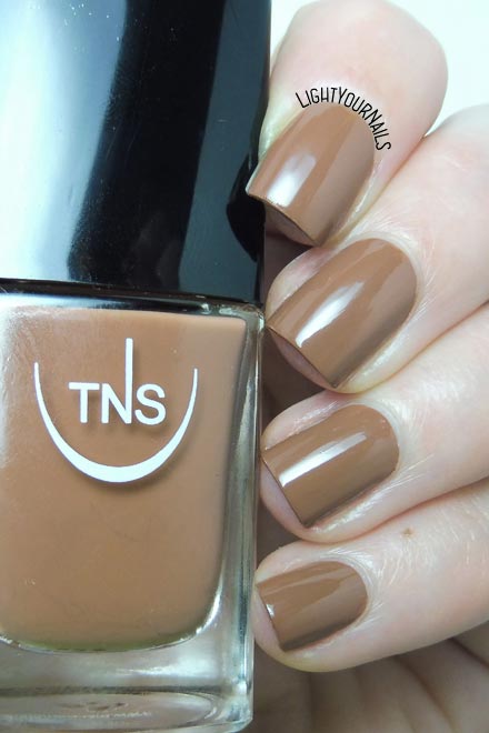 Smalto marrone nocciola TNS Cosmetics Firenze 555 Gea (Divina Terra) chestnut brown nail polish #tnscosmetics #tnsfirenze #unghie #nails #lightyournails Smalto marrone nocciola TNS Cosmetics Firenze 555 Gea (Divina Terra) chestnut brown nail polish #tnscosmetics #tnsfirenze #unghie #nails #lightyournails