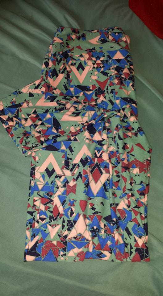 Get Super Comfortable OS Leggings from Lularoe Stacy Manzano - ChitChatMom