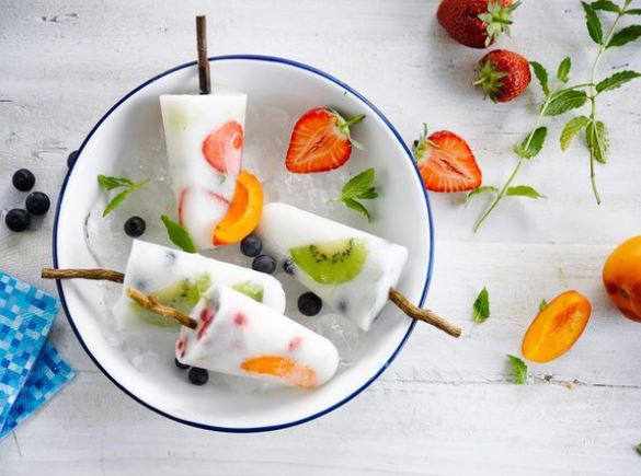GAMBAR ES KRIM BUAH BUAT BUKA PUASA SEGAR | Animasi ...