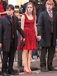 hermione potter harry granger deathly hallows costume emma watson jenny outfits bill movies costumes designs packham hermine wears films outfit