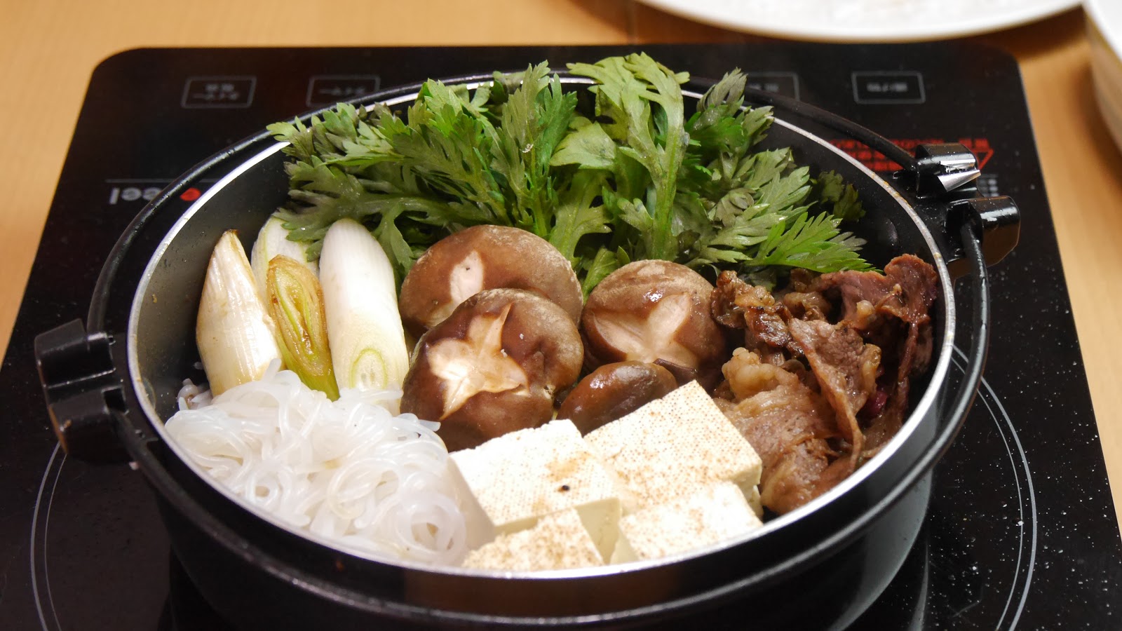 Sukiyaki - Japanese Hot Pot Recipe 