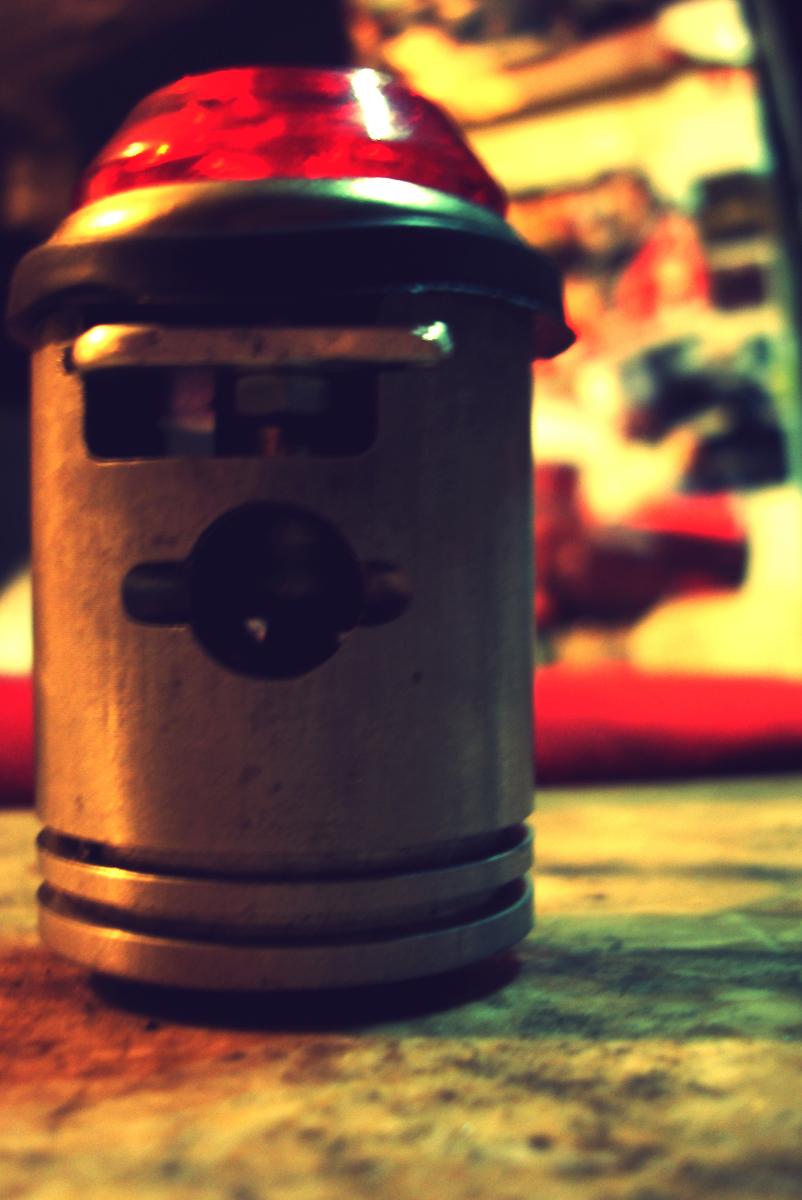 HomοRαtuς Piston tail light