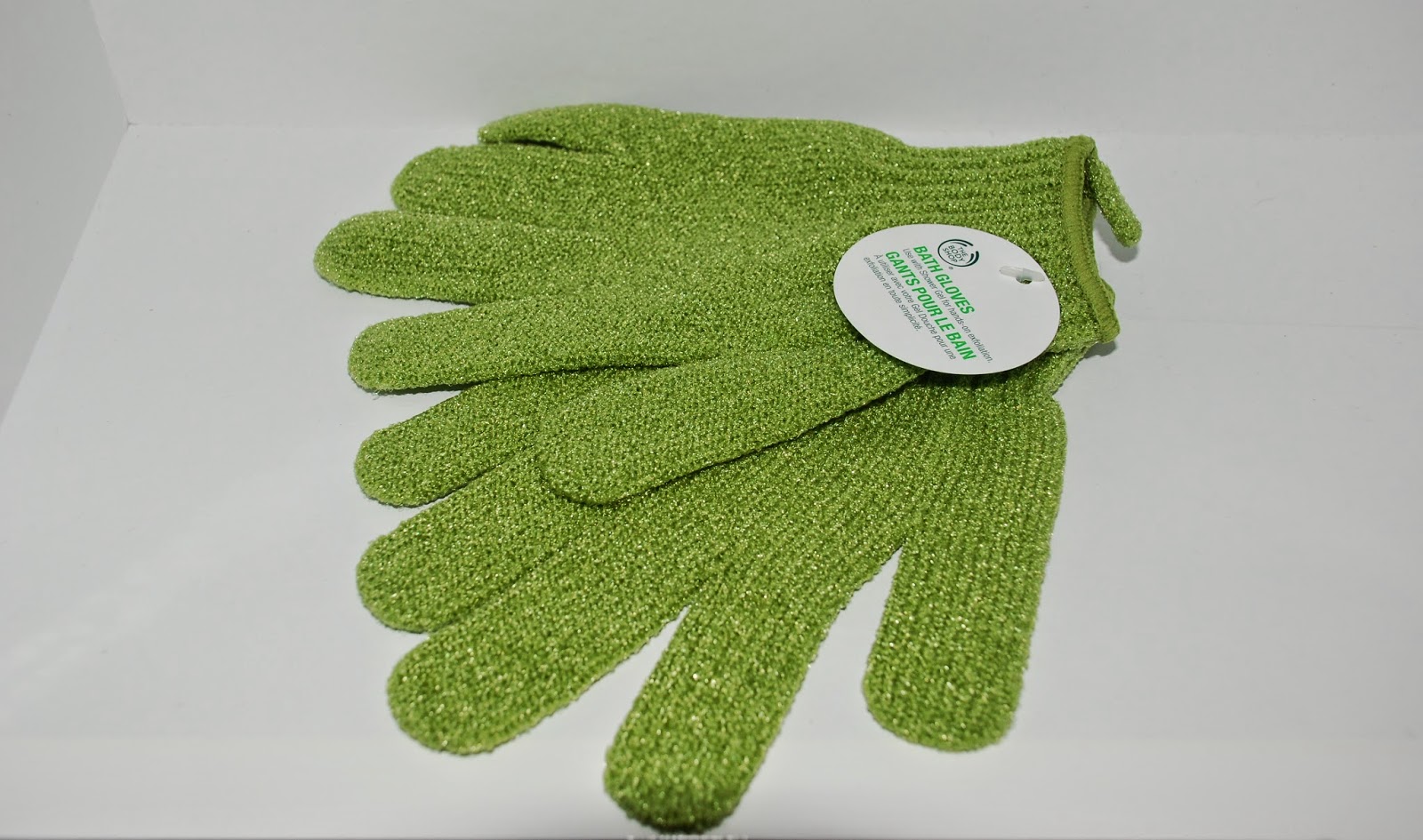 Блог о красоте и не только The Body Shop Bath Gloves Перчатки для душа