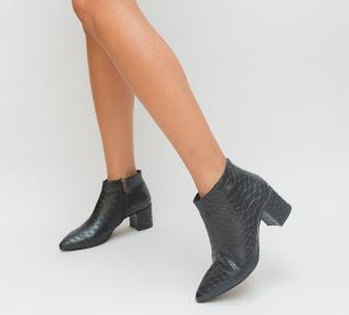 Botine office elegante de iarna ieftine pentru iarna cu toc gros Botine office elegante de iarna ieftine pentru iarna cu toc gros