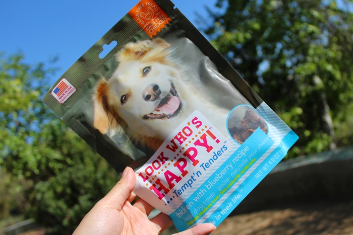 Look Who's Happy All Natural Dog Treats Review