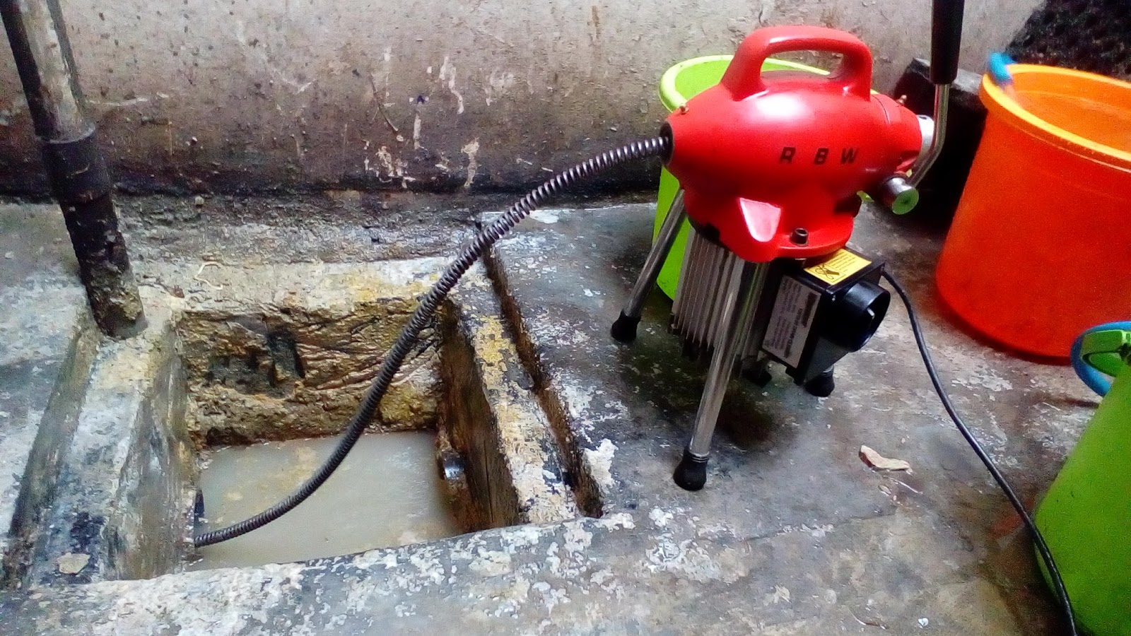 Jasa servis dan bongkar pasang ac Jasa servis dan bongkar pasang ac