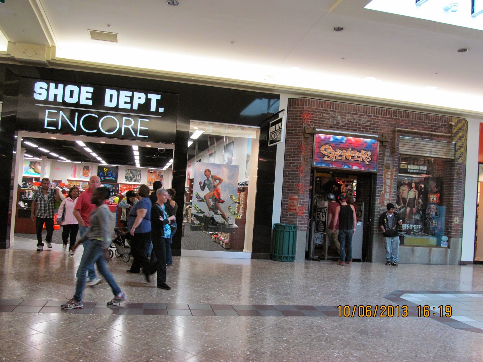 Trip to the Mall University Park Mall (Mishawaka, IN)