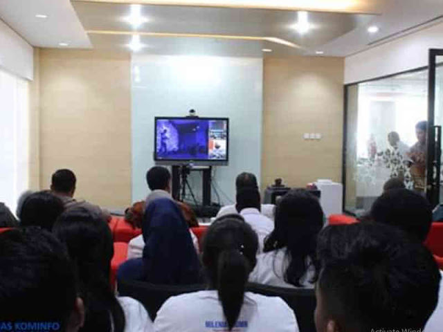 Rudi Laku dan Pemkot Sorong Hadiri Peresmian Palapa Ring via Video Conference Rudi Laku dan Pemkot Sorong Hadiri Peresmian Palapa Ring via Video Conference