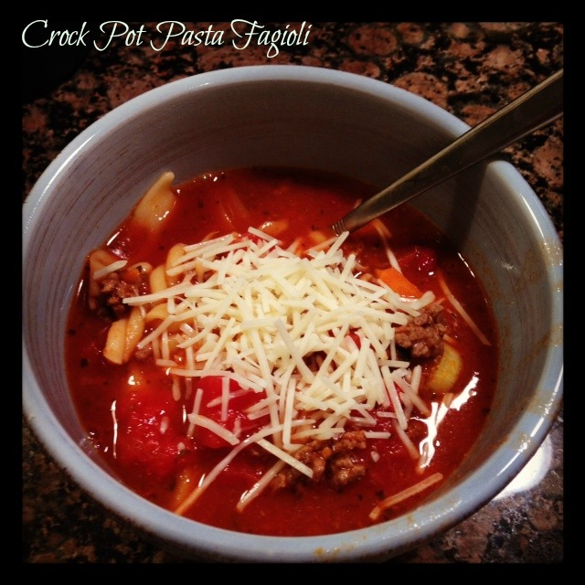 Going the Distance {Recipe Files} Crock Pot Pasta Fagioli