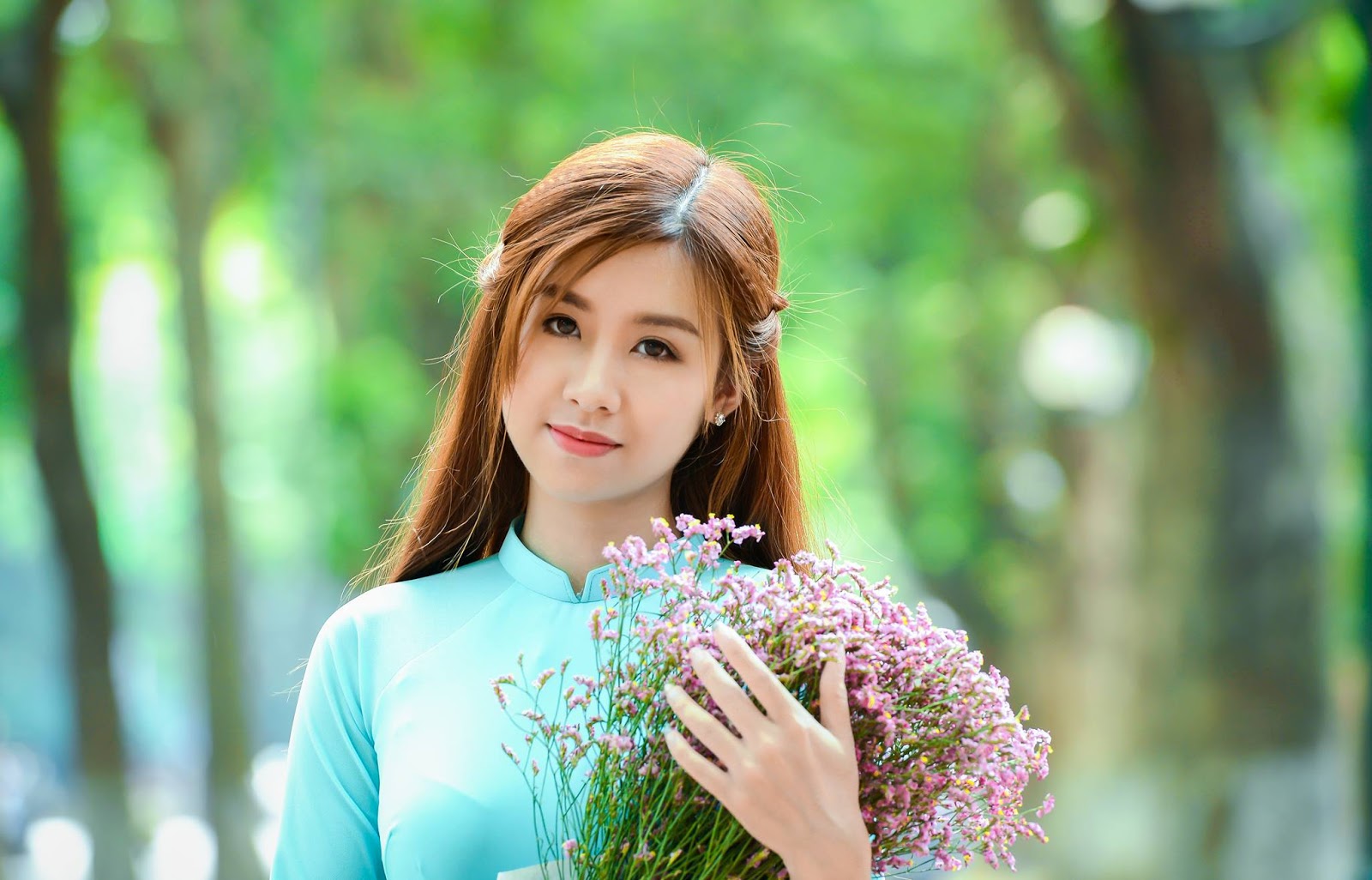 Hot girl... Nguyễn Tống Diệu Linh - Dep.Pro.Vn