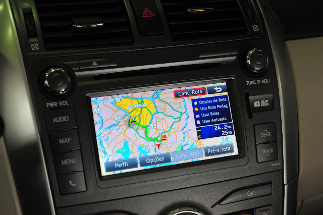 Toyota Corolla 2014 - navegador GPS