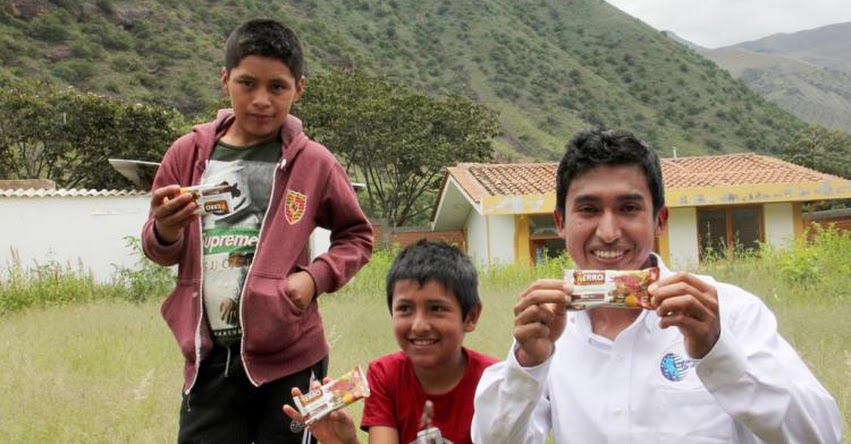 JULIO GARAY BARRIOS: Talento de Beca 18 combatirá la anemia en Uchuraccay con sus galletas Nutri Hierro - PRONABEC - www.pronabec.gob.pe JULIO GARAY BARRIOS: Talento de Beca 18 combatirá la anemia en Uchuraccay con sus galletas Nutri Hierro - PRONABEC - www.pronabec.gob.pe