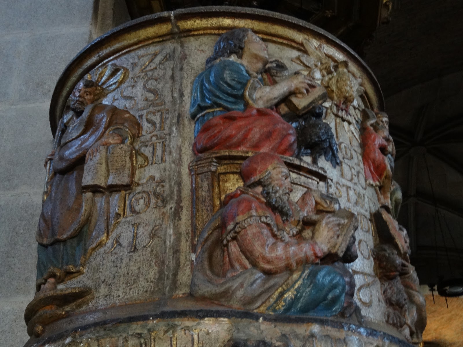 LA ALBERCA EN SUS TRADICIONES: EL PÚLPITO DE NUESTRA IGLESIA