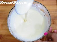 कैसे बनाएं मथुरा के पेड़े - Pede Banane Ki Recipe in Hindi