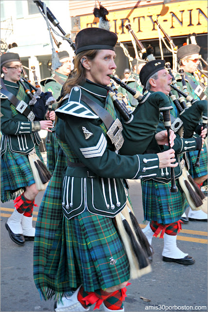 Banda de Música Escocesa en el Desfile de Acción de Gracias de Plymouth