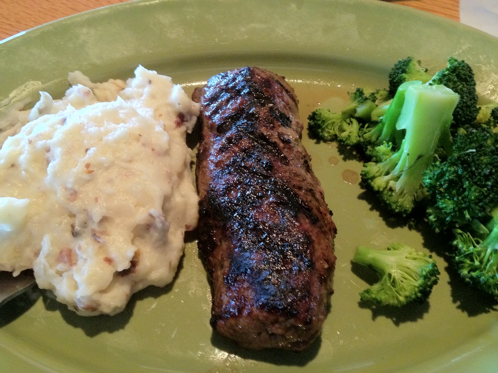 The Lafayette Steak Database Applebee's