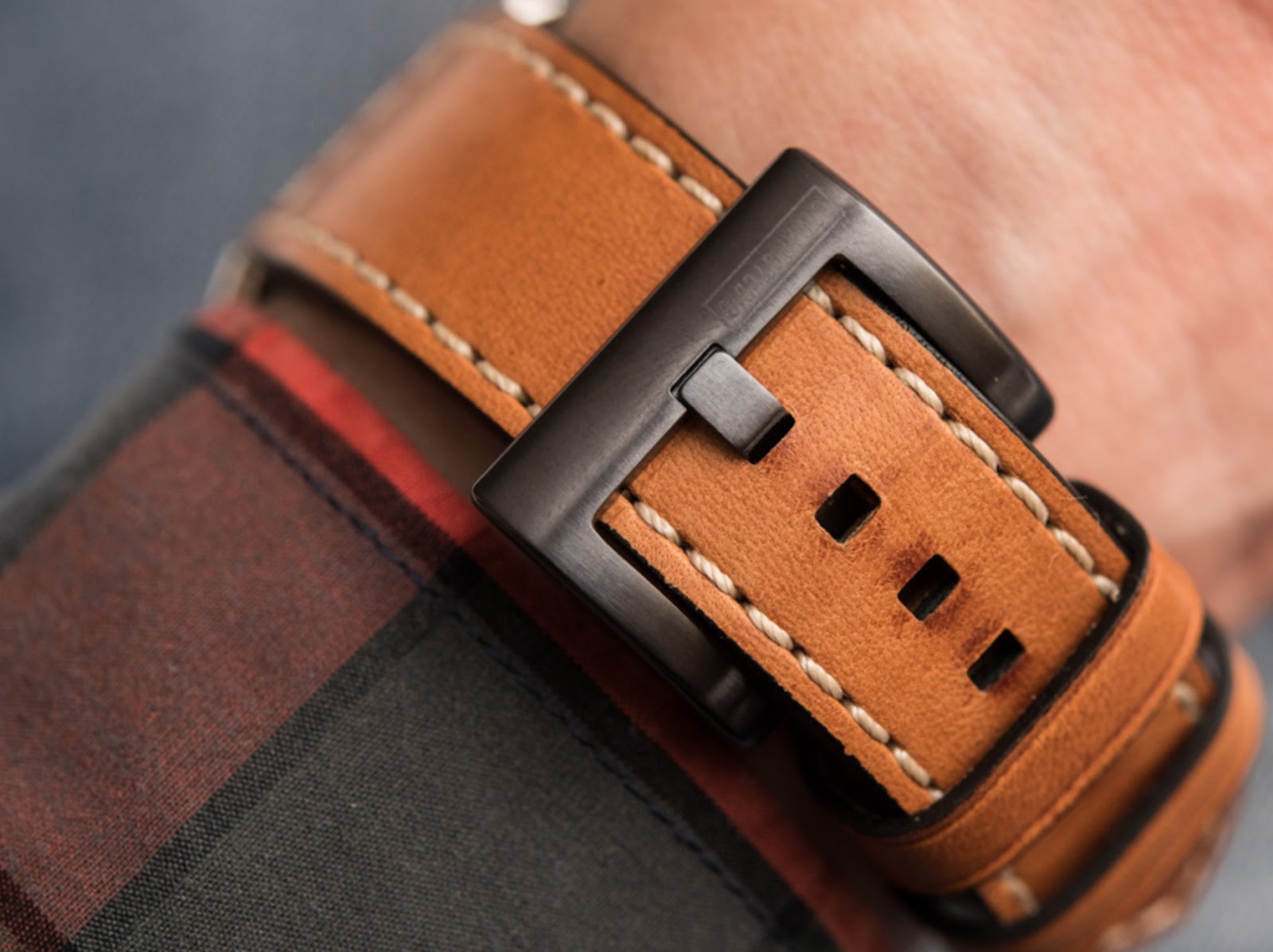 Strap Studio dan SLG Design rilis watch band buat Samsung Gear S3