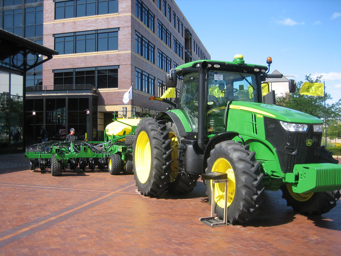 You're Invited to Travel With Us To See The USA Moline, Illinois The