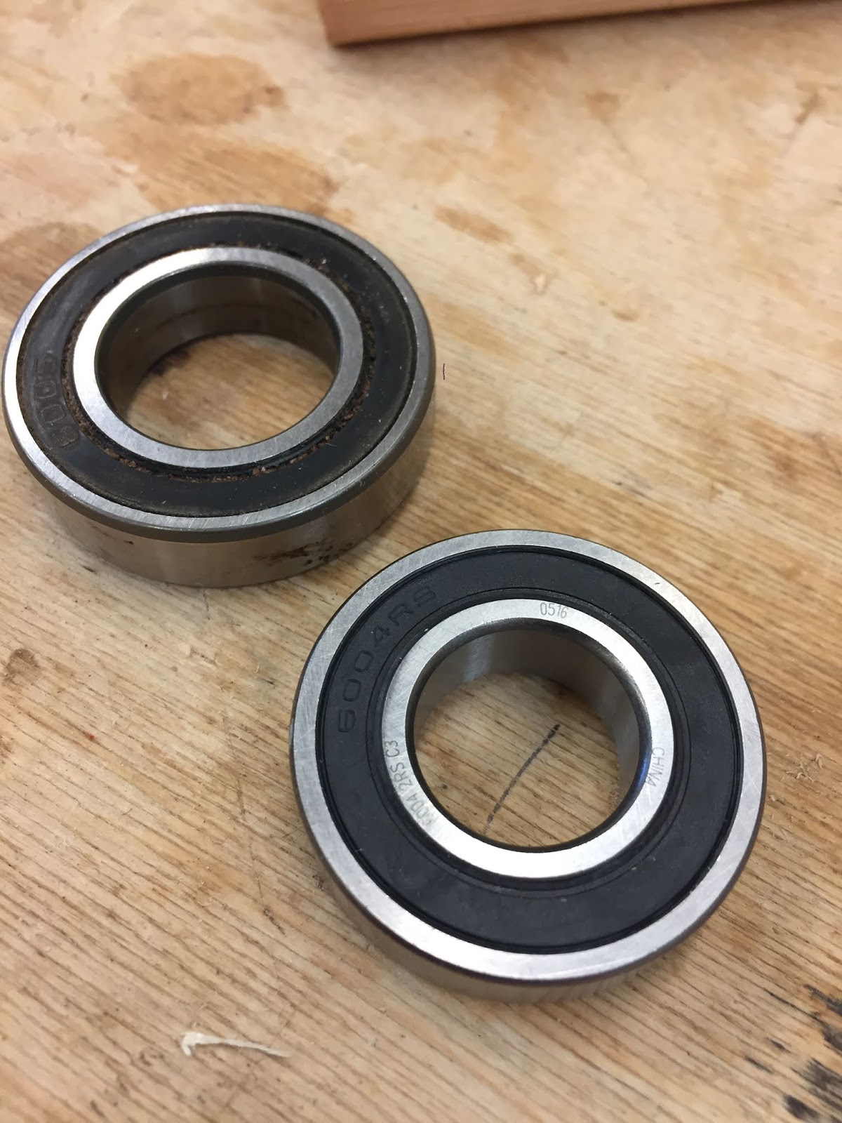 Let's Talk Wood Replacing bearings on a Delta DJ20 Jointer