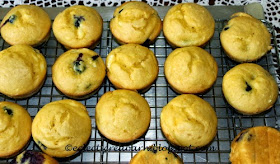 Eclectic Red Barn: Cake Mix Blueberry Muffins