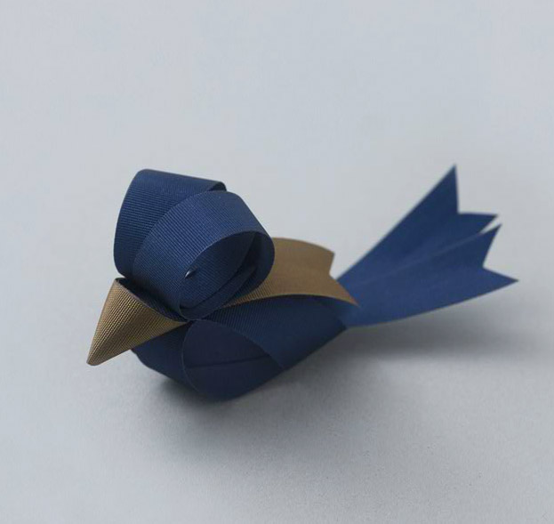 blue bird bow