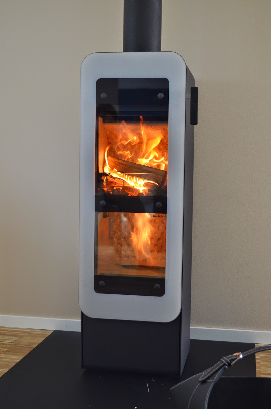 HomeSweetHome: Der Ofen kommt HomeSweetHome: Der Ofen kommt