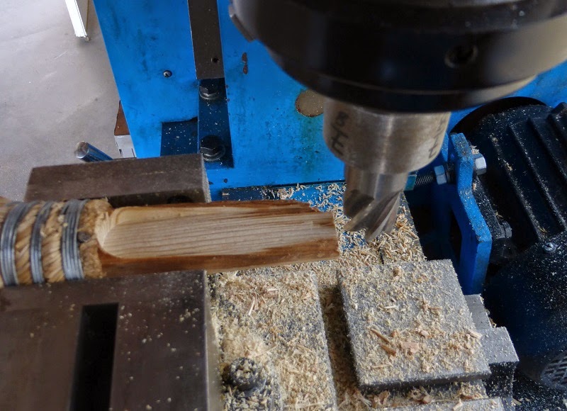 milling key flat on broom stub