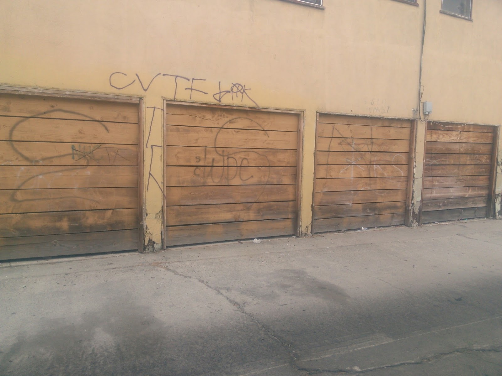 sureno 13 gangs graffiti Compton varrio tortilla flats 13 ( CVTF13 )