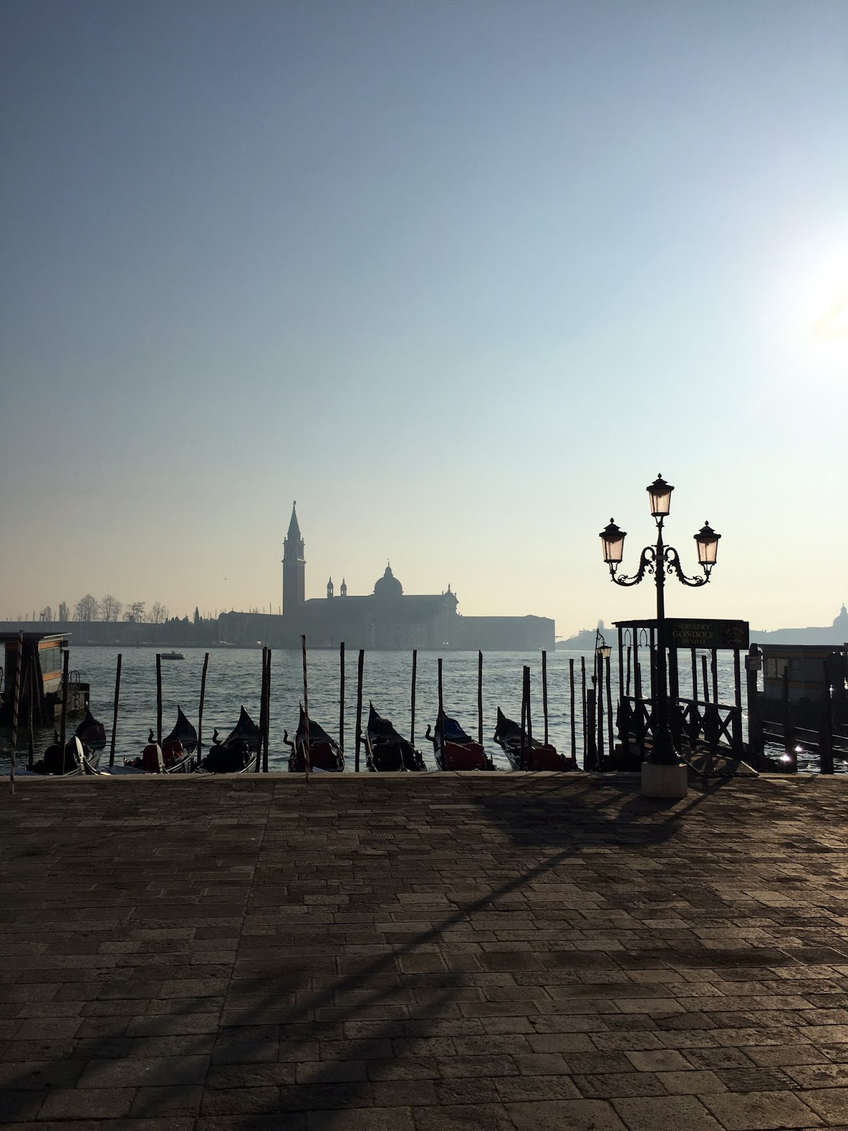 TIPS FOR STORING YOUR LUGGAGE IN VENICE