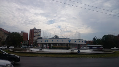 fuente puntos cardinales timisoara rumania