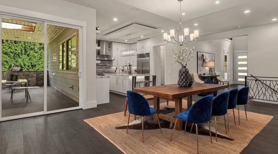 32 Interior Design Photos vs. 2629 108th Ave NE, Bellevue, WA Luxury Home Tour