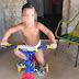 Adolescente atropela irmão de 2 anos ao tirar veículo da garagem