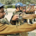Senjata Anti Mainstream Polisi India Mengusir Demonstran, Ketapel dan Bubuk Cabai