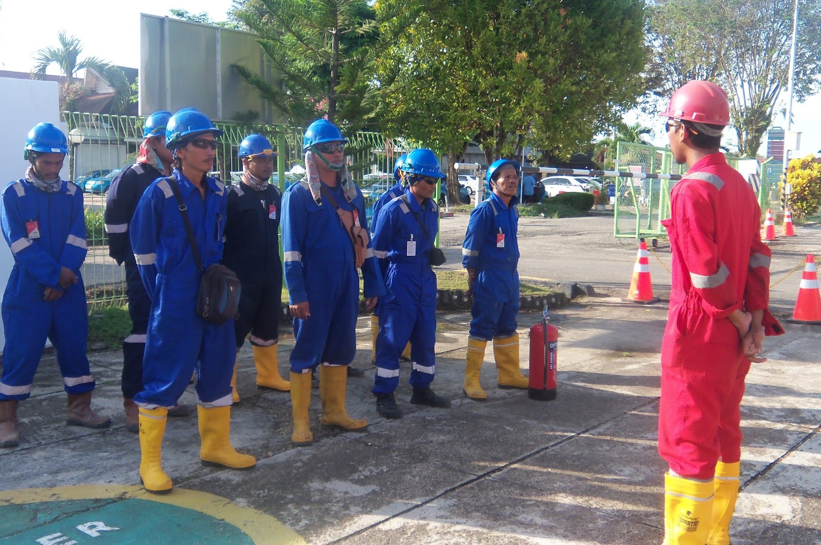 implementasi-safety-talk-lulusandiploma