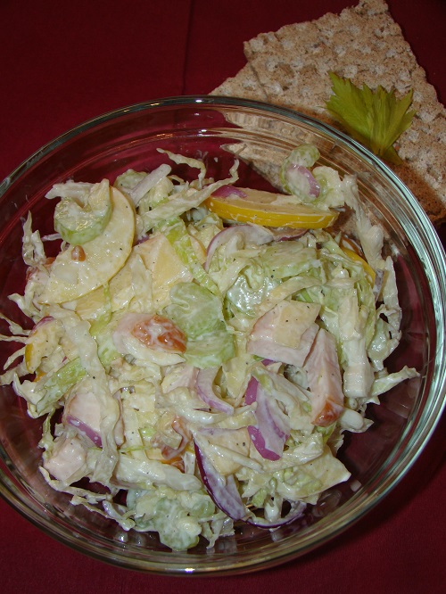 Salata bogata si satioasa - dukan style