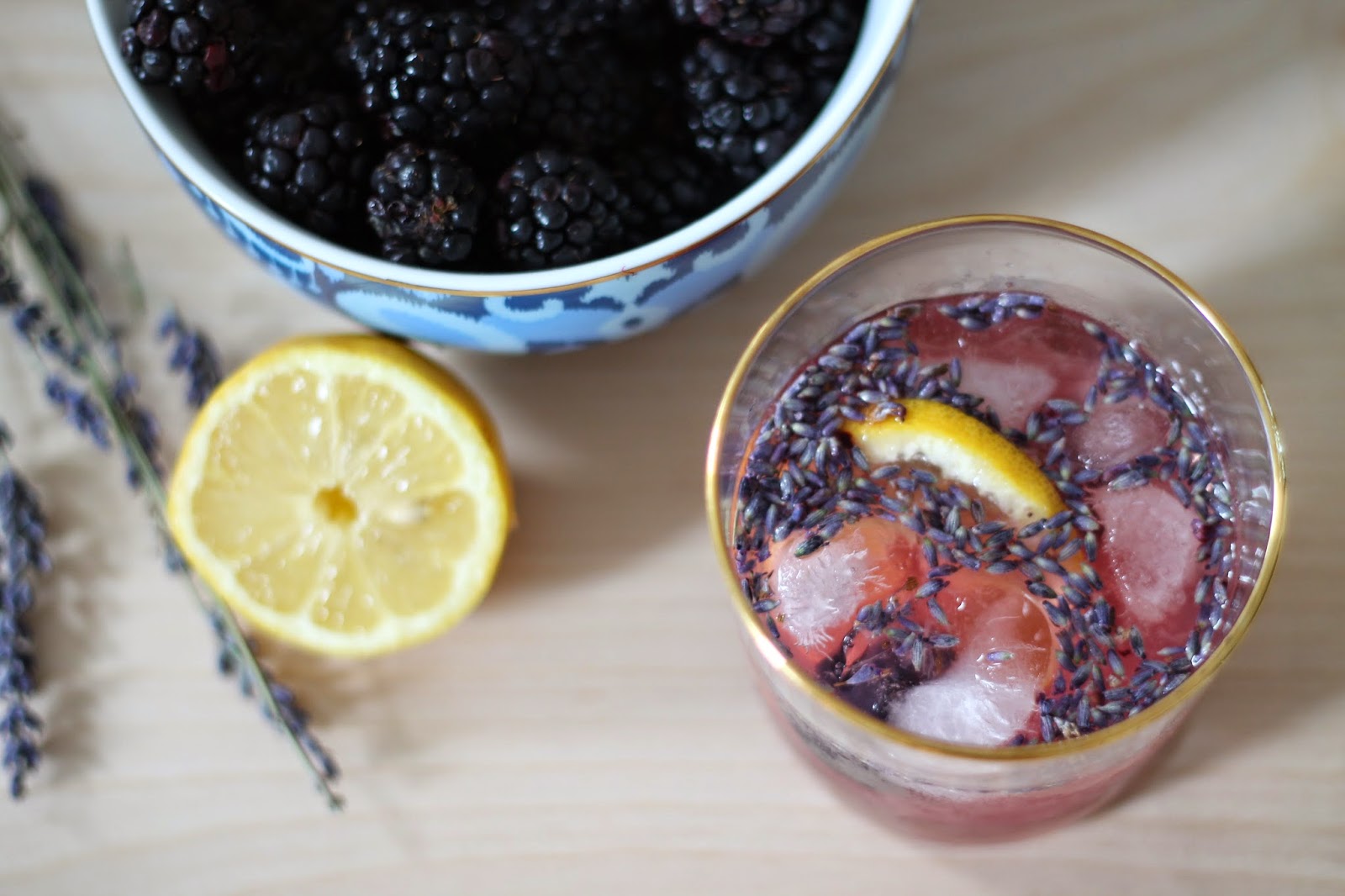 Spiked Blackberry Lavender Lemonade - TfDiaries