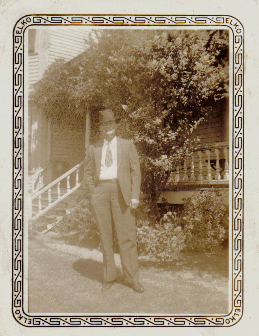 THE FAMILY HISTORY OF BILLY BLAIR Herbert Orlando Blair Basic Family