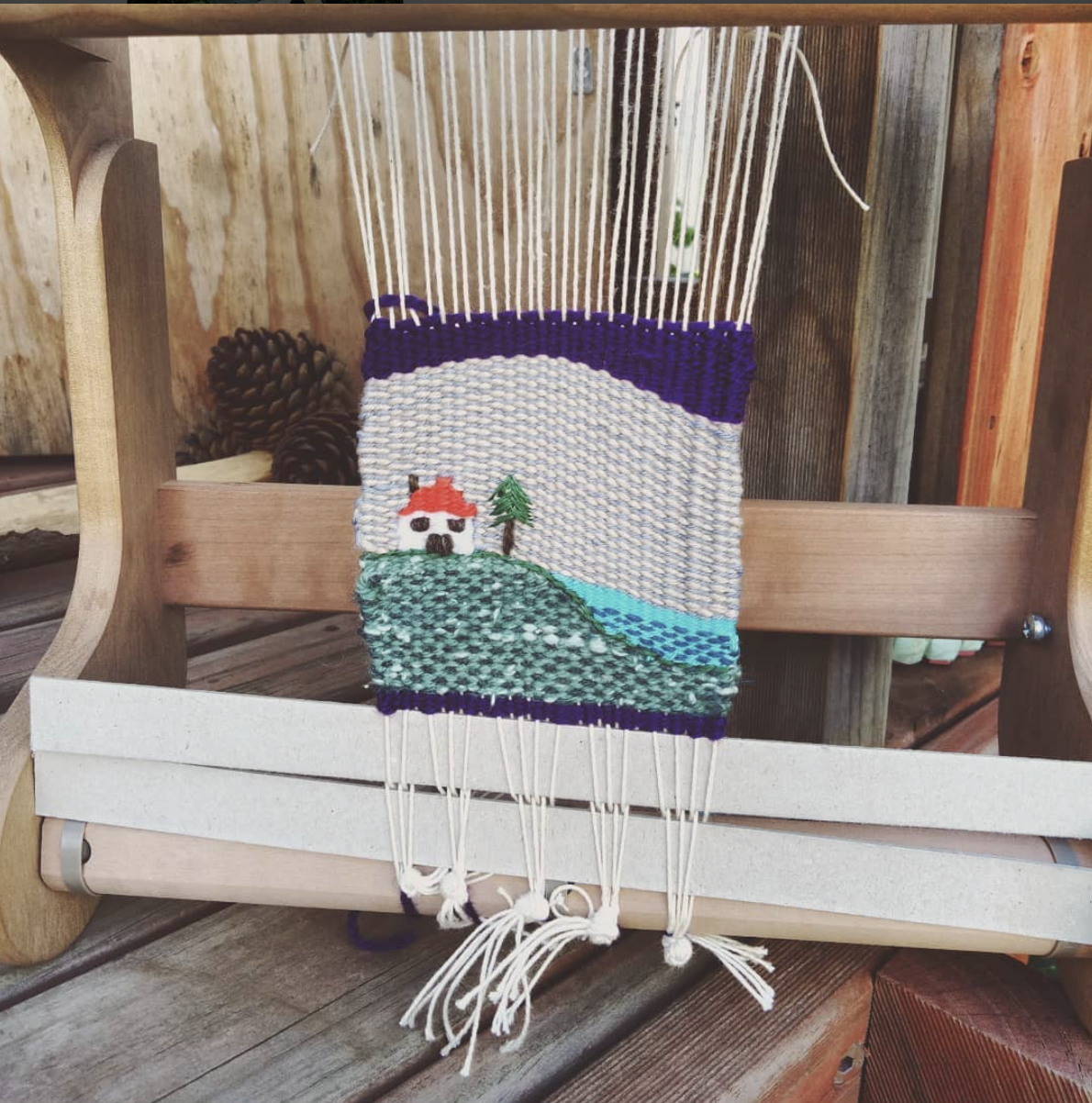 Kelly Casanova Tapestry weaving on a rigid heddle loom