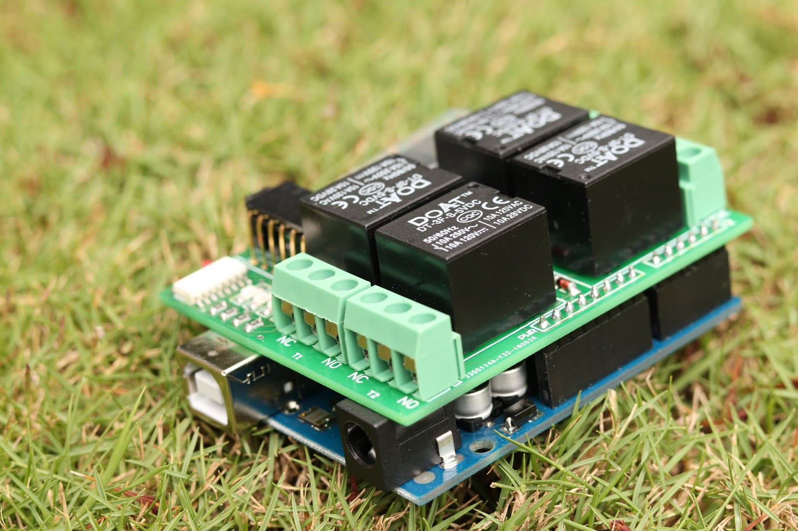 4 relay Bluetooth shield for Arduino Uno and Mega2560 based boards